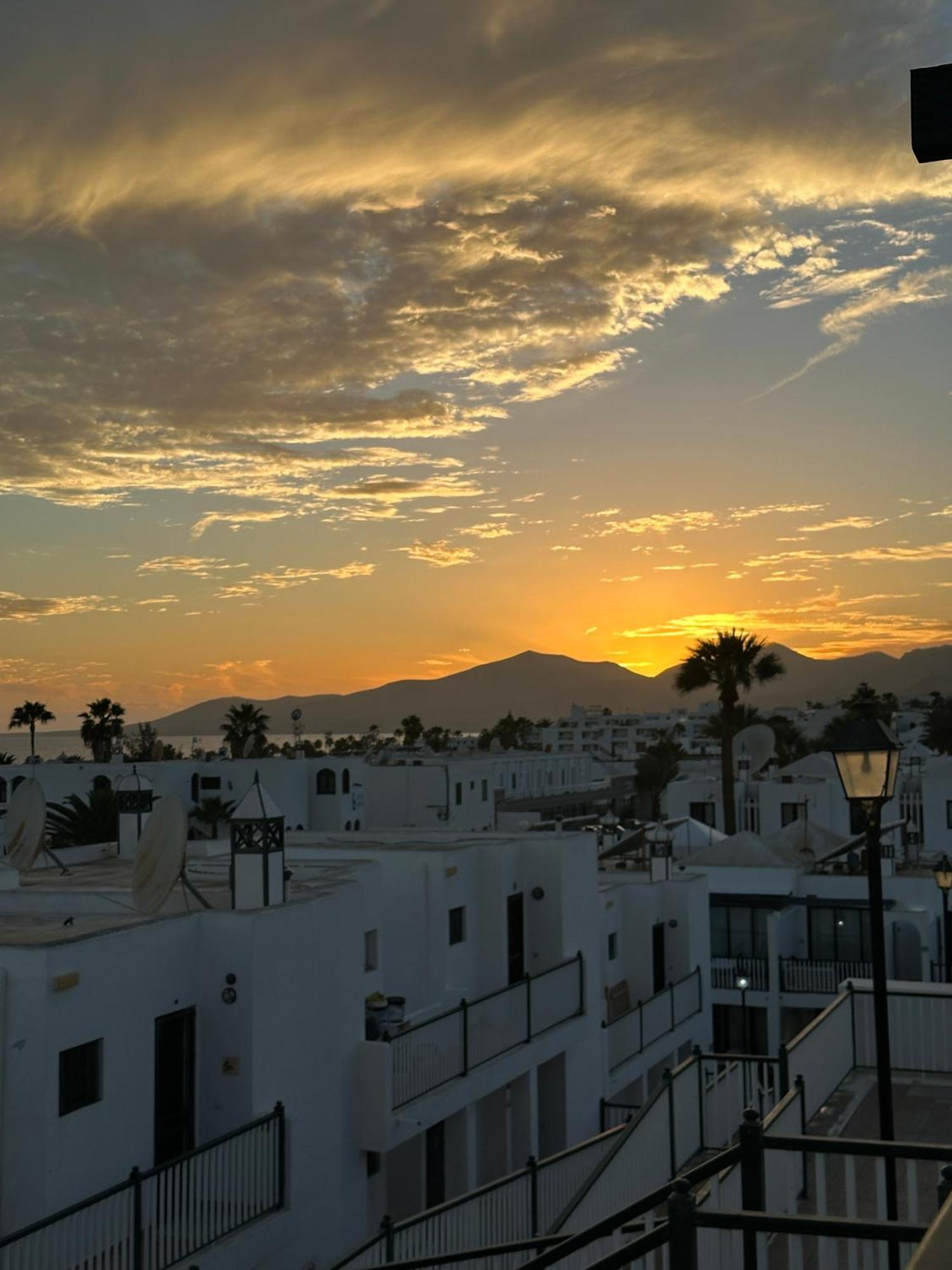 Casa Josephine Lanzarote Spectacular sea views FREE WiFi Apartment Puerto del Carmen  Exterior foto